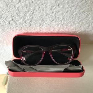 BonLook Accessories - 🌸 Magenta BonLook Glasses BonLook Accessories - 🌸 Magenta BonLook Glasses